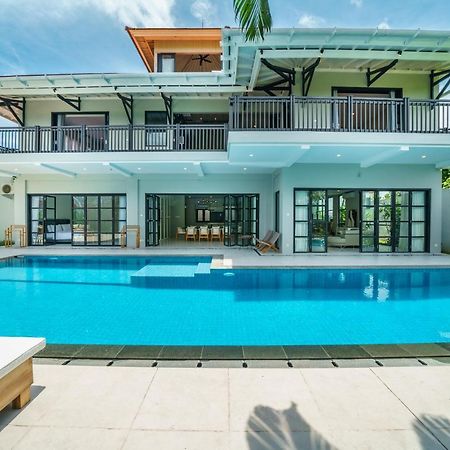 Villa Okenada - Modern 5-Bedroom Pool Villa In Berawa! Canggu  Exterior photo