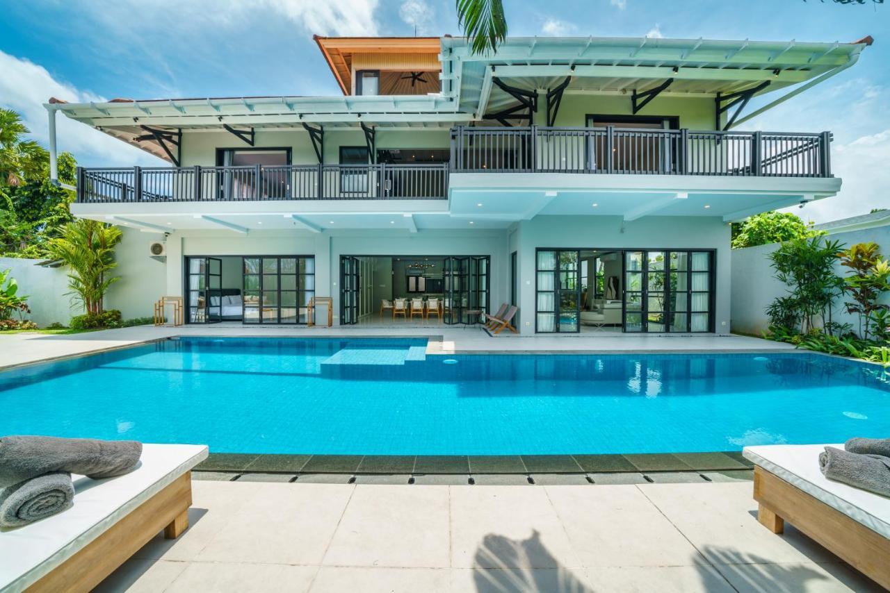 Villa Okenada - Modern 5-Bedroom Pool Villa In Berawa! Canggu  Exterior photo