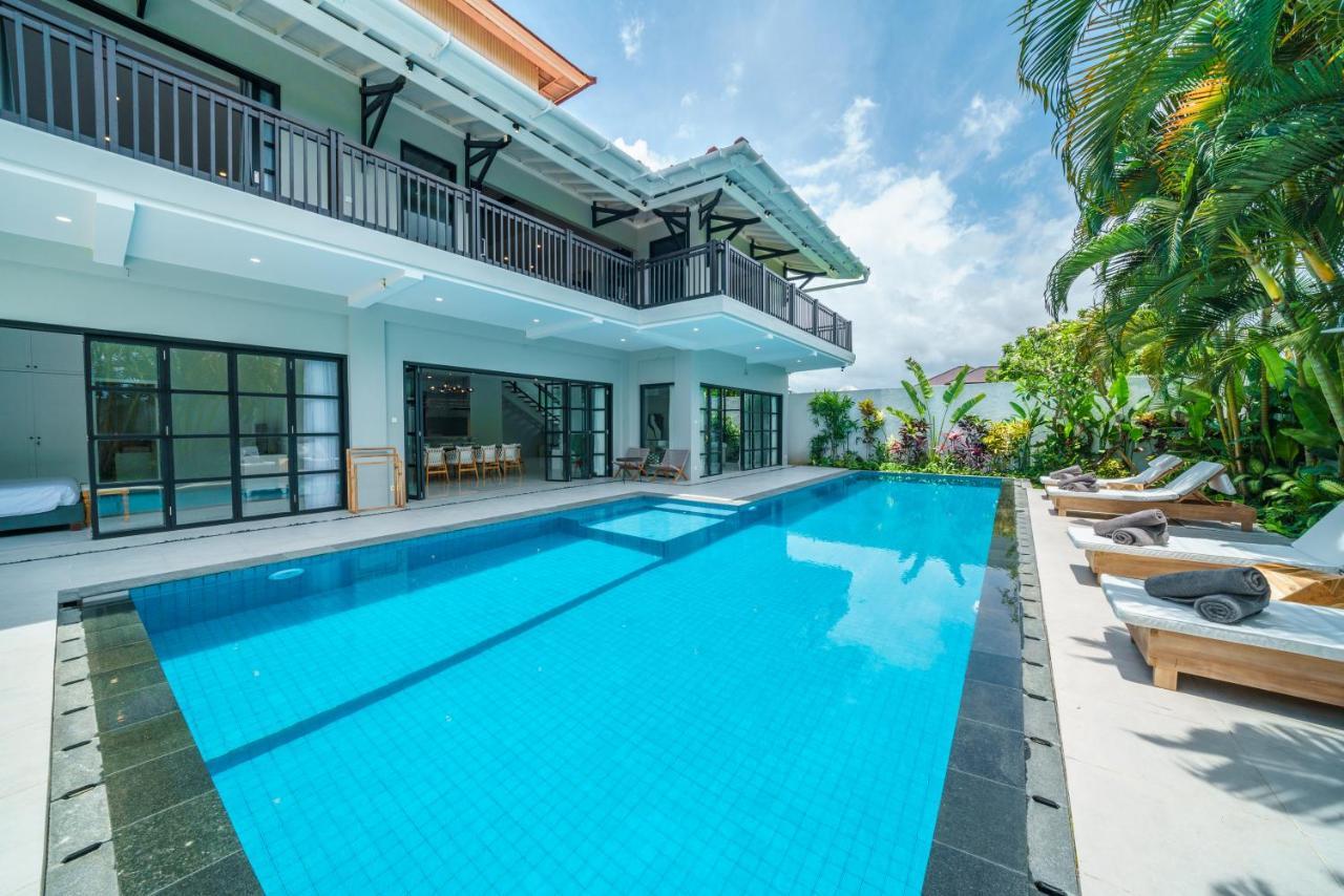 Villa Okenada - Modern 5-Bedroom Pool Villa In Berawa! Canggu  Exterior photo